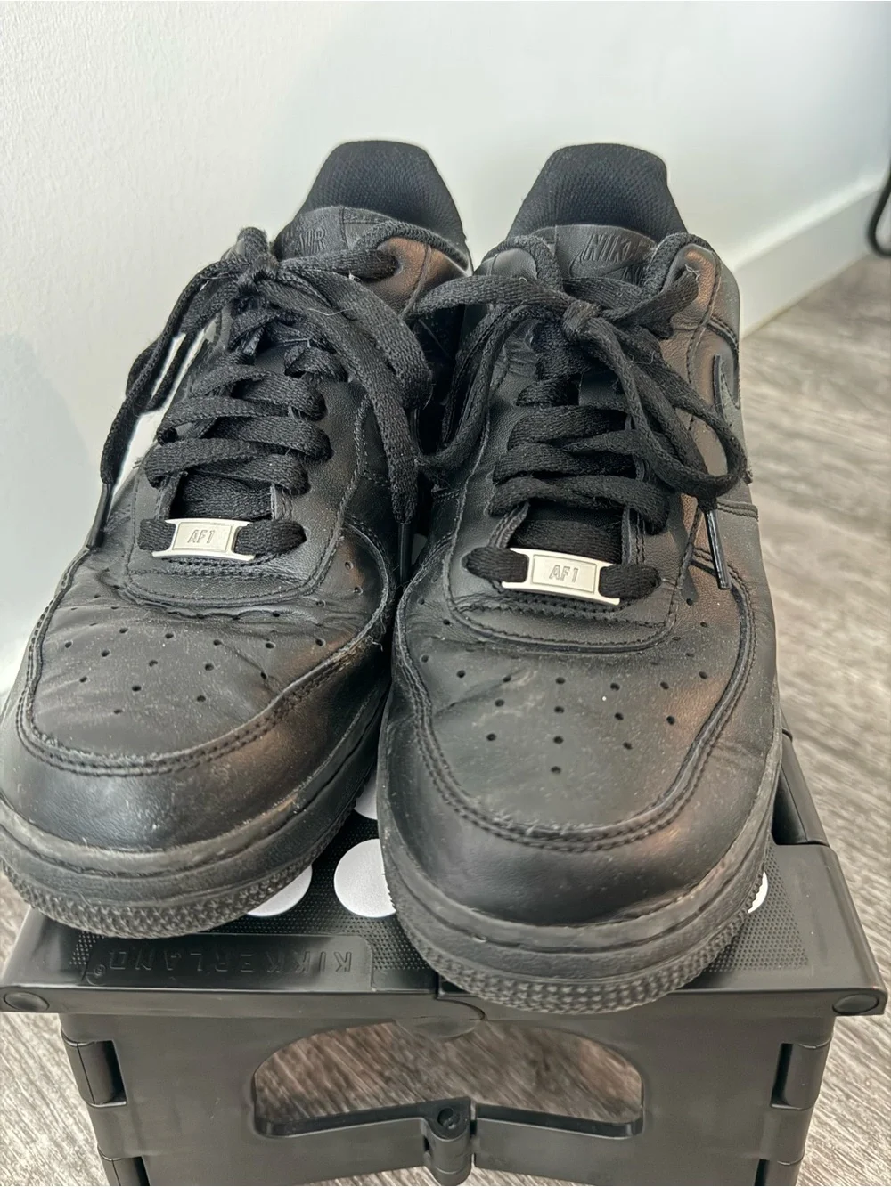 Nike all black